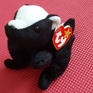 Stinky by the Original Beanie Babies Collection